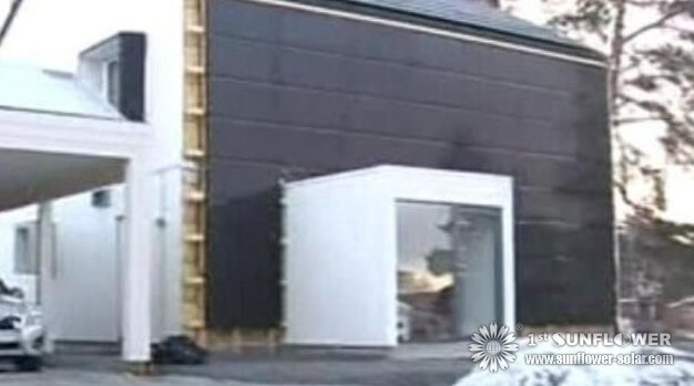 لوحة شمسية محلية