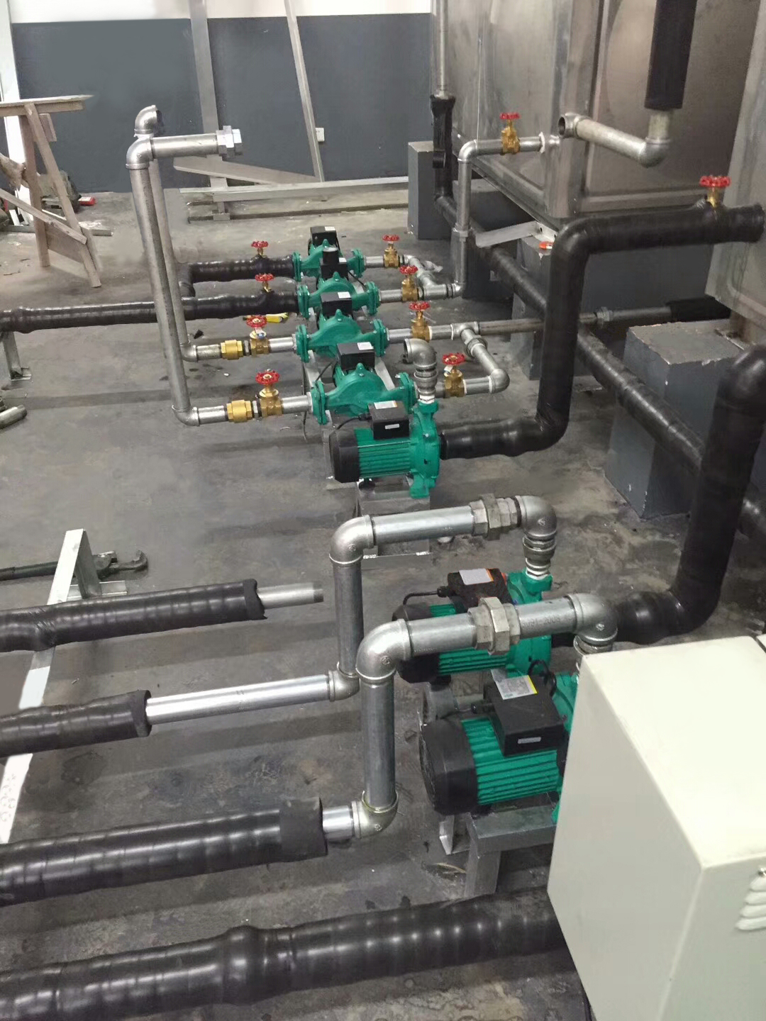 مضخة تداول الماء الساخن p5